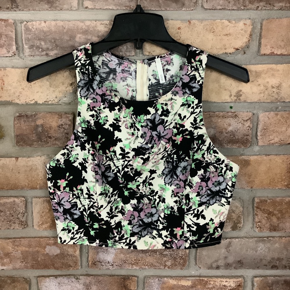 SAGE Sleeveless Floral Back-Zip Crop Top 72 - Picture 7 of 9
